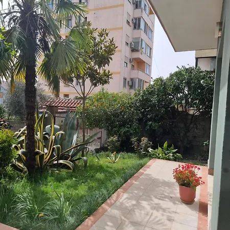 Dentart&apartments Apartamento Tirana