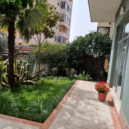 Dentart&apartments *